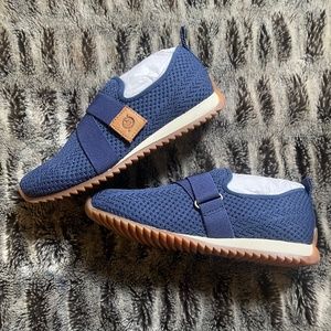 Born Concept Sneaker shoe ( Brand New)